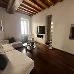 Labanca\'S Prestige Navona