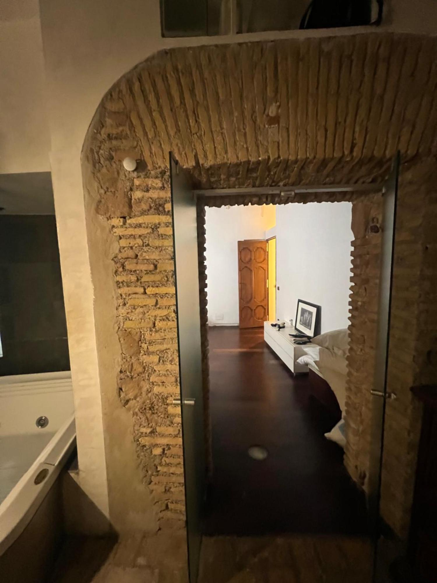 Labanca's Prestige Navona